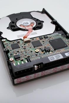 Kayıt Cihazları (DVR/NVR)